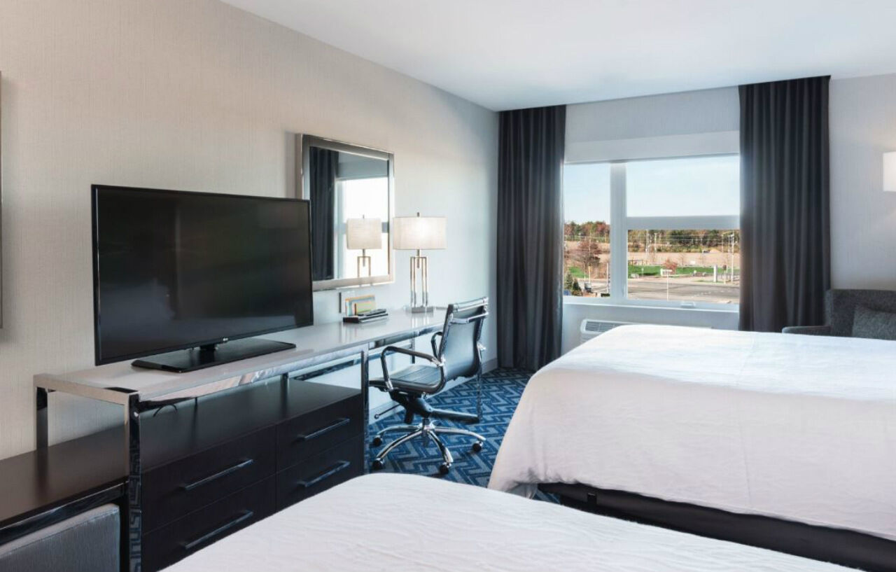 Hilton Garden Inn Foxborough Patriot Place Exterior photo